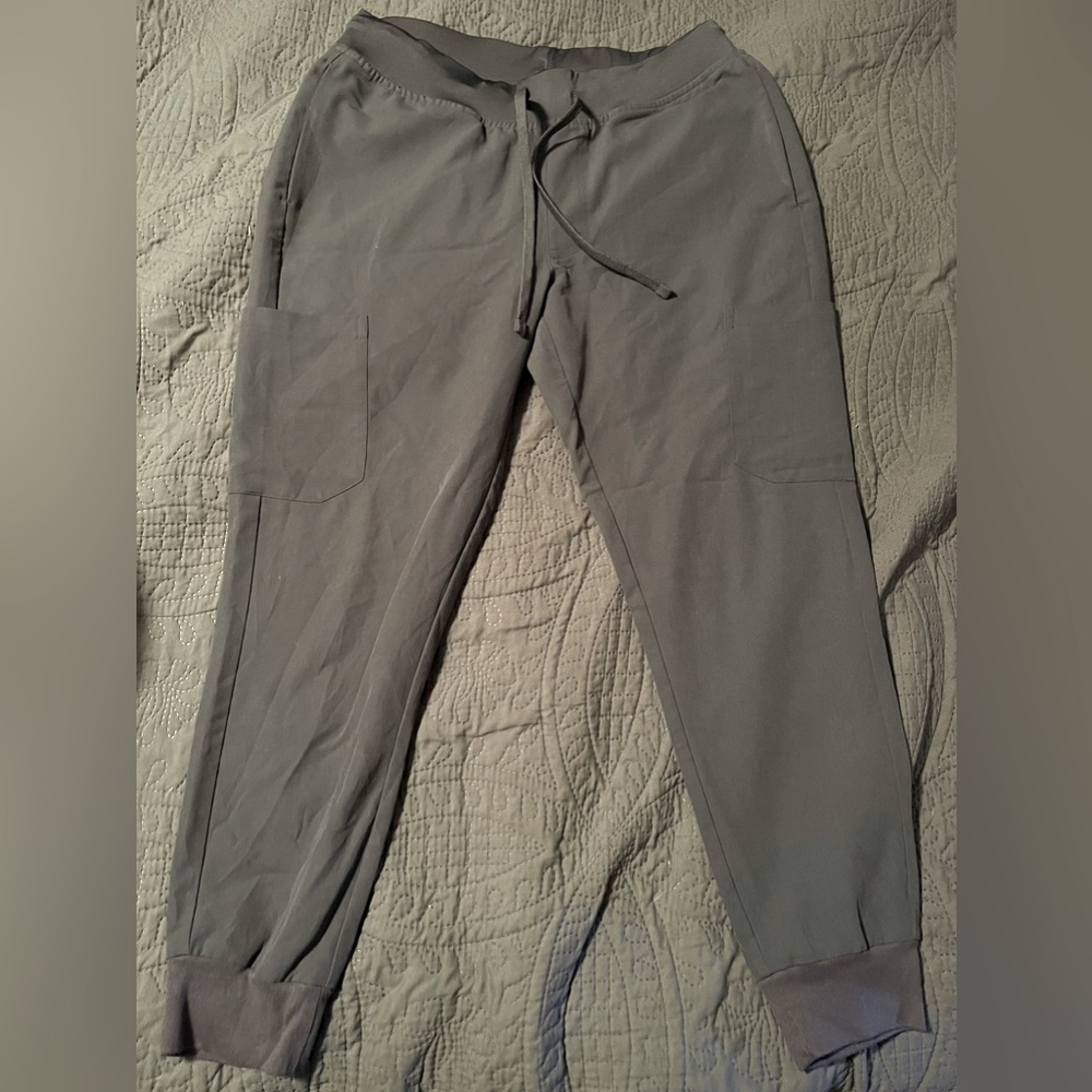 Grey Mandala Jogger Scrubs